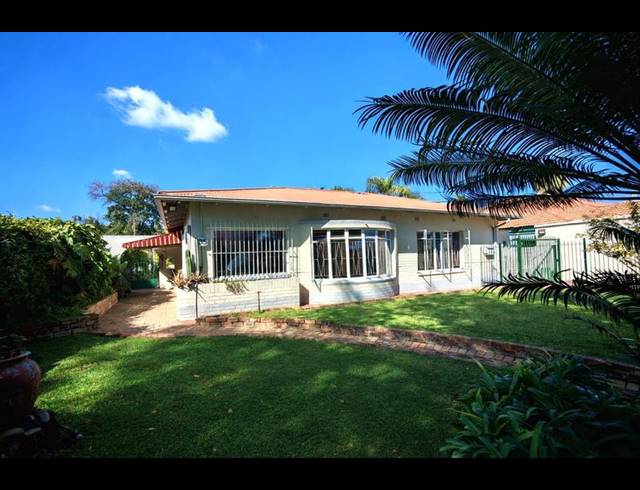 6 BEDROOM HOUSE FOR SALE IN CAPITAL PARK